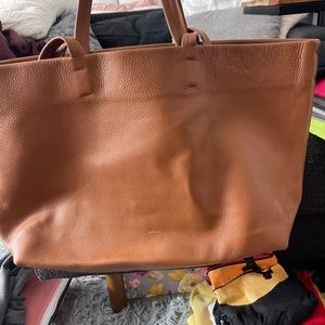 Cuyana Classic Easy Tote in Caramel Pebbled Leather, New with Tags